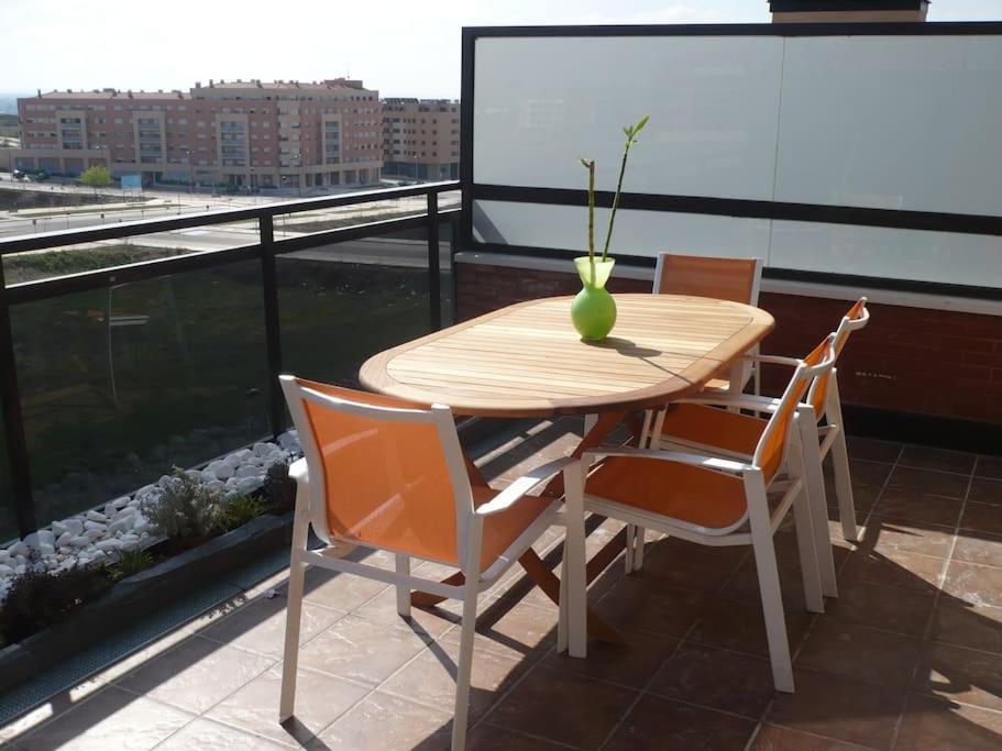 Apartamento Atico, Piscina, Ac, Wi-Fi Y Parking Gratis, Gran Terraza, Vut 47-79 Arroyo de la Encomienda Exterior foto