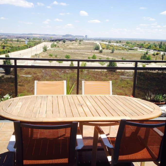 Apartamento Atico, Piscina, Ac, Wi-Fi Y Parking Gratis, Gran Terraza, Vut 47-79 Arroyo de la Encomienda Exterior foto